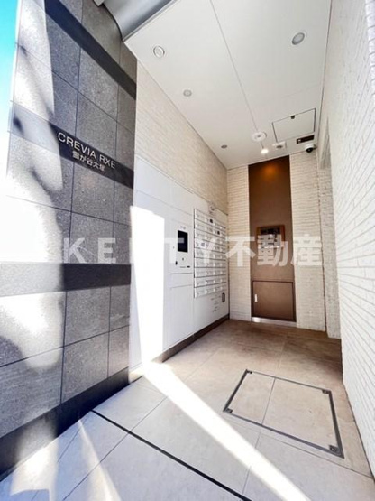 【エントランス】 | クレヴィアリグゼ雪が谷大塚 | 毎日通るエントランスはこのようになっています