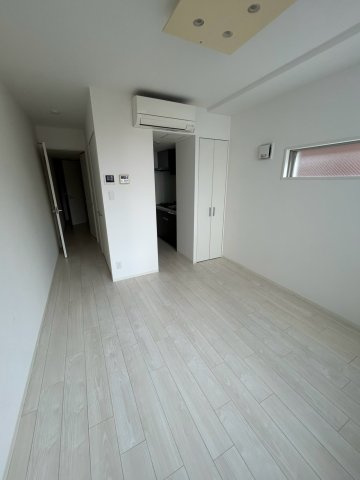 名古屋市中区千代田５丁目の賃貸マンションの居間・リビング