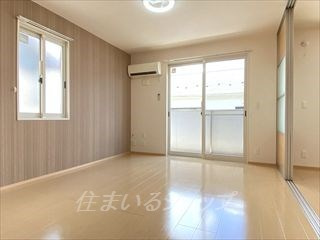 クレエルＫ　Ｃ棟の居間・リビング