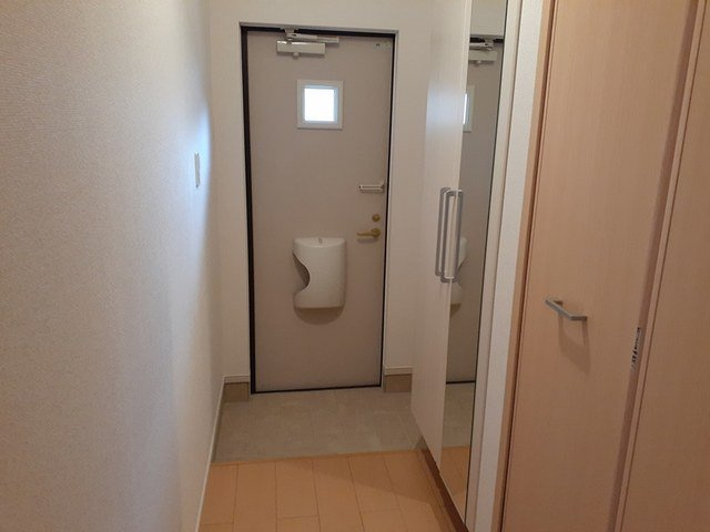 カーサ　フェリーチェの玄関