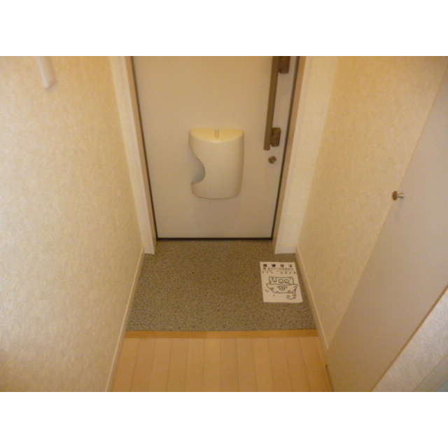 アムールエクセランⅢの玄関|別部屋イメージ写真