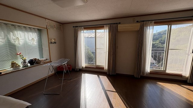 【洋室】 | 伊東市大原一丁目 戸建