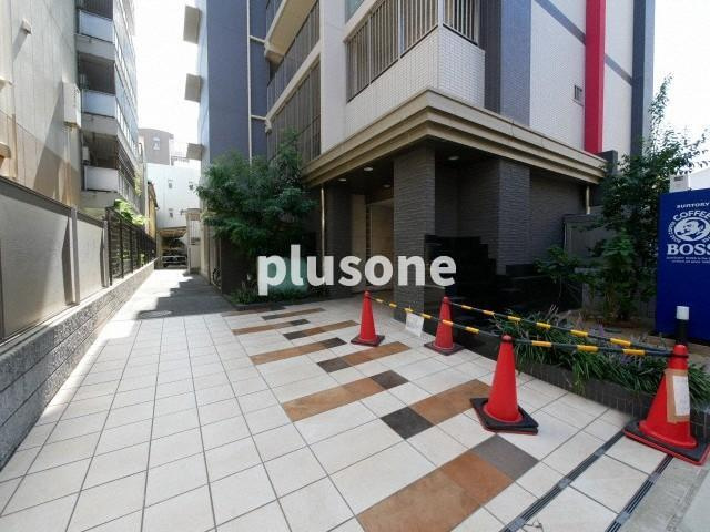 エステムコート難波WESTSIDEⅡベイフレックスのエントランス