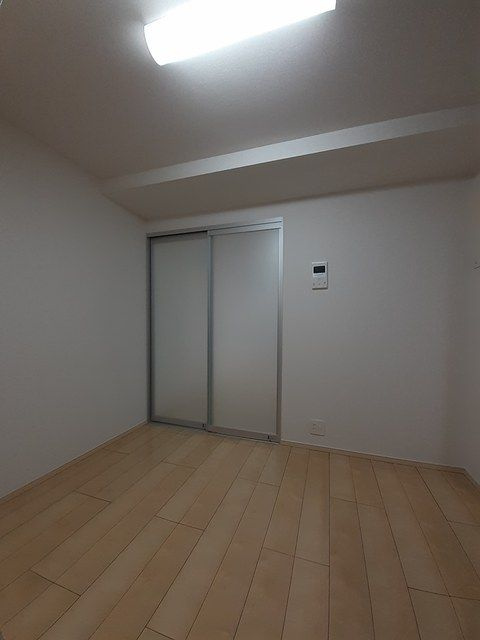 ヴァンソレイユの居間・リビング