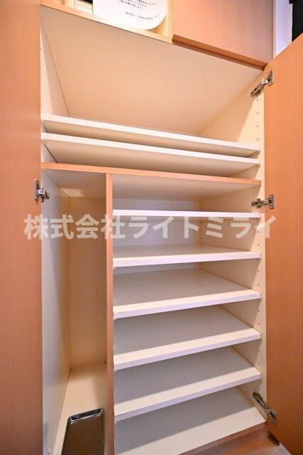 ユーコート上池袋の収納|靴入 