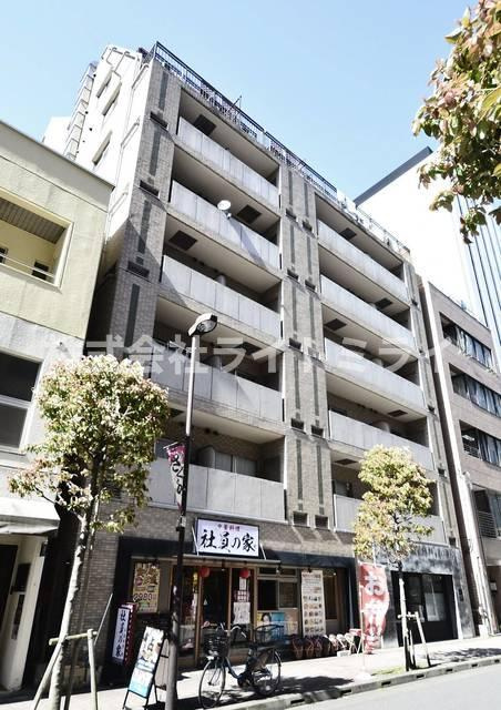 メゾン・ド・ヴィレ神田神保町のエントランス| 