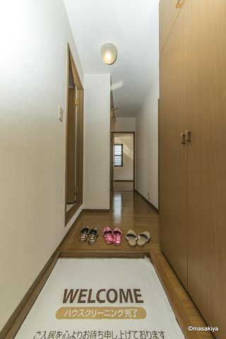 ツインコートの玄関