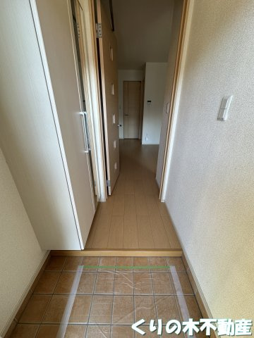 【玄関】 | ヴィラ・フィオーレ | シンプルで使いやすい玄関です