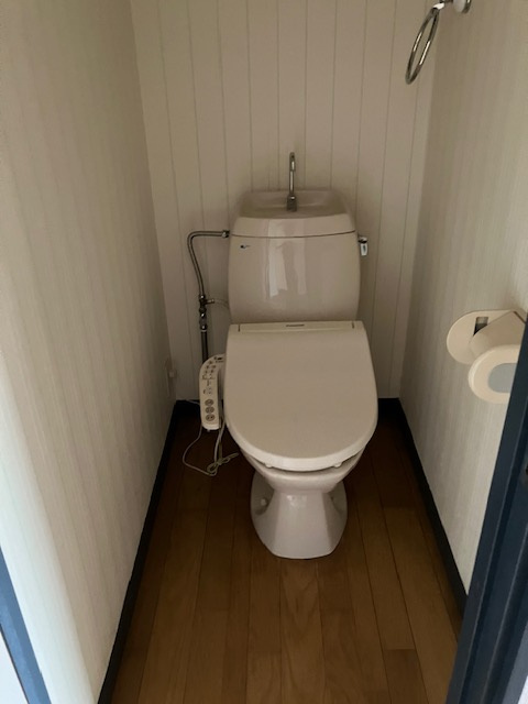 パステルコートWESTのトイレ|清潔感のあるトイレです