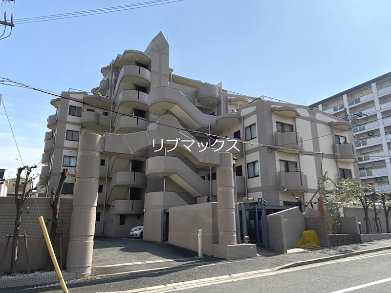 サンプラザ本山南の画像