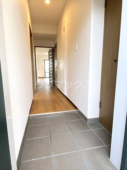 【玄関】サンプラザ本山南