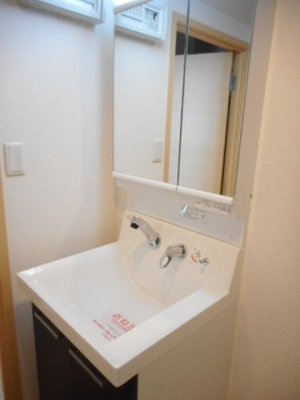 【洗面所】 | カーサ　セレーナ | コンパクトで使いやすい洗面所