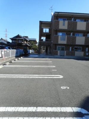 【駐車場】 | カーサ　セレーナ | 駐車場です
