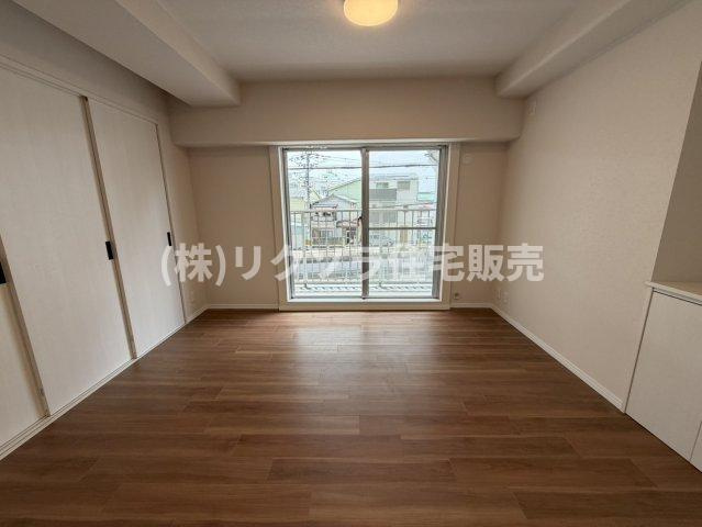 守口ハイライフB棟のダイニング|LDK12.3帖
■物件内覧・資金計画相談・住宅ローン相談、リフォーム相談、お問合せ受付中■
※当日・翌日のご内覧、ご相談はお電話でのお問合せがスムーズです！