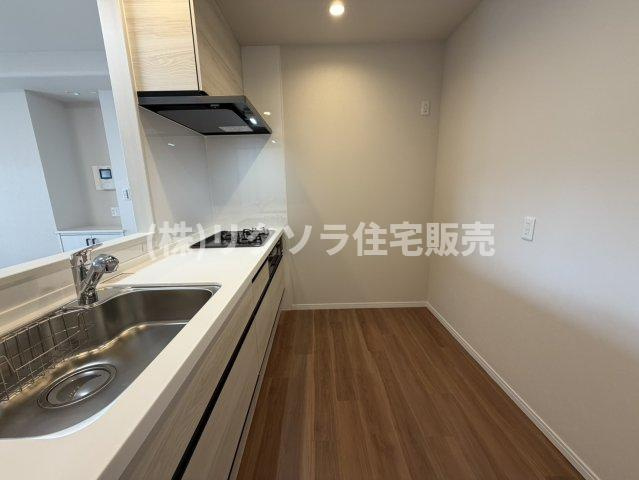 守口ハイライフB棟のキッチン|LDK12.3帖
■物件内覧・資金計画相談・住宅ローン相談、リフォーム相談、お問合せ受付中■
※当日・翌日のご内覧、ご相談はお電話でのお問合せがスムーズです！