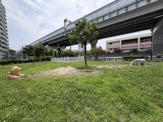 守口ハイライフB棟の現況写真|公園
■物件内覧・資金計画相談・住宅ローン相談、リフォーム相談、お問合せ受付中■
※当日・翌日のご内覧、ご相談はお電話でのお問合せがスムーズです！