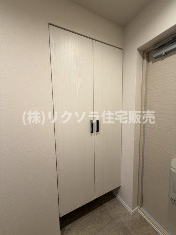 守口ハイライフB棟の収納|シューズボックス
■物件内覧・資金計画相談・住宅ローン相談、リフォーム相談、お問合せ受付中■
※当日・翌日のご内覧、ご相談はお電話でのお問合せがスムーズです！