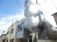 児島ビルの画像