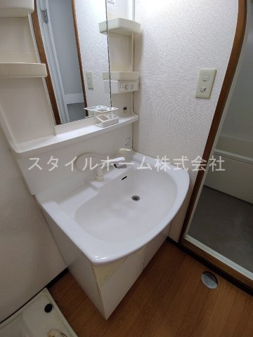 ボンヌシャンス壱番館の洗面所|イメージ写真です。