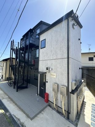 ヒルズ妙蓮寺の外観