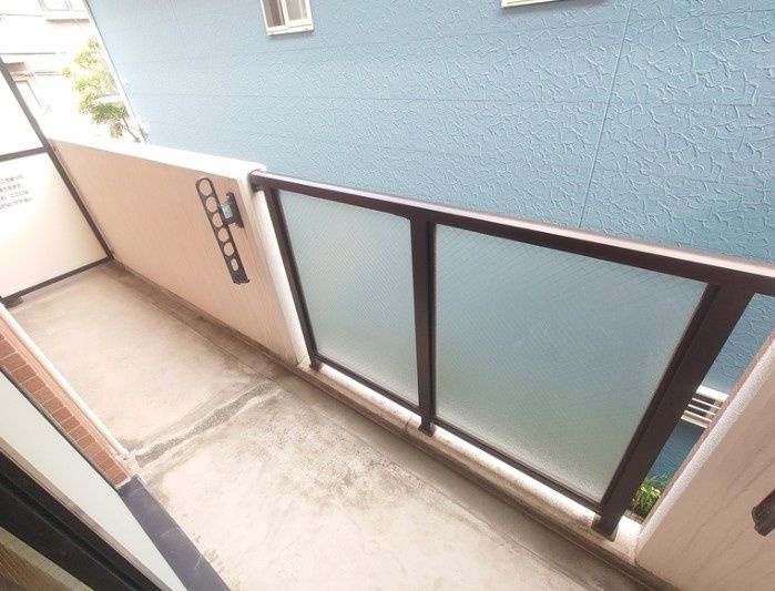 アムールチュラⅡのバルコニー|別部屋参考写真となります