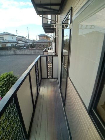 落ち着いた時間を過ごせるバルコニーです