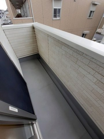 陽当たり良好なバルコニーです