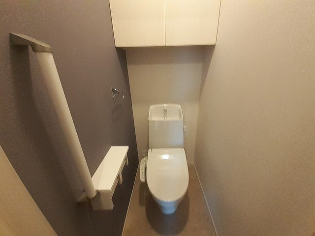 【トイレ】 | ソレイユ　メゾン　Ⅱ | 落ち着いた色調のトイレです