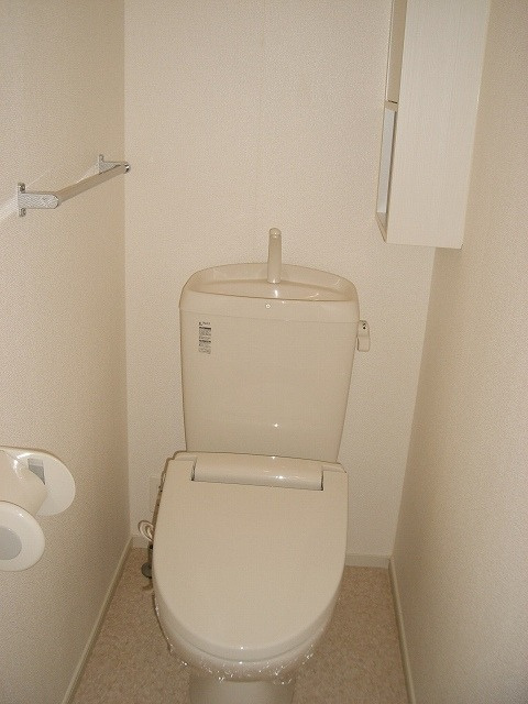 コーポラス高塚Ⅱのトイレ