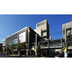 ショッピングセンター「青葉台東急スクエアまで330ｍ」青葉台東急スクエア