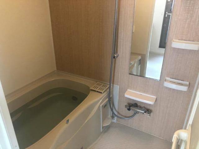 エレガンシアの浴室