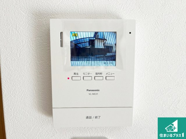 明石市二見町西二見　新築一戸建ての防犯設備|カラーモニターインターホン！声だけでなく来訪者の姿や顔がモニターで確認できるので、小さなお子様がいらっしゃるご家庭でも安心できます！