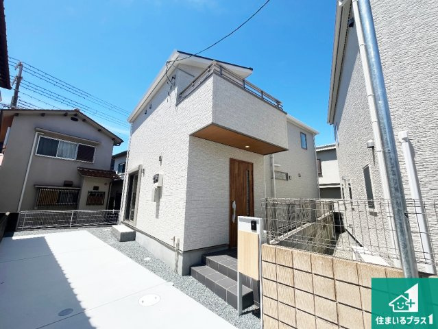 明石市二見町西二見　新築一戸建ての外観|安心の10年保証！外観を美しく保ち、雨水で汚れを落とします！気になることがありましたら、お気軽にお問い合わせください！