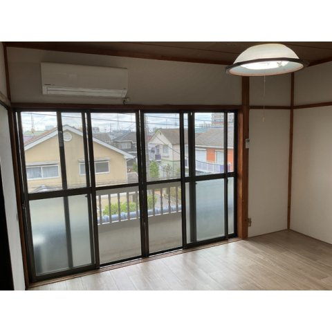 大栄コーポの和室