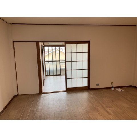 大栄コーポの居間・リビング