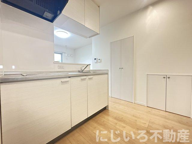 SunLuce見能林の居間・リビング