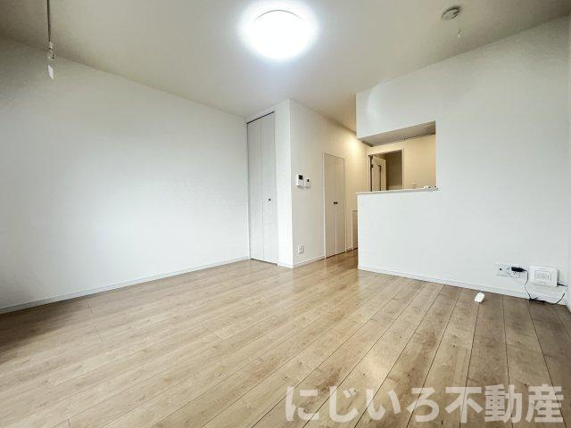 SunLuce見能林の居間・リビング