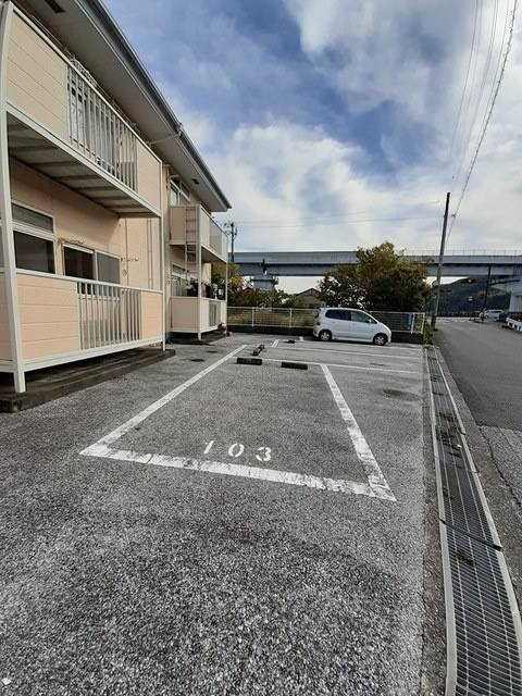 ヴィラＢの駐車場|駐車場