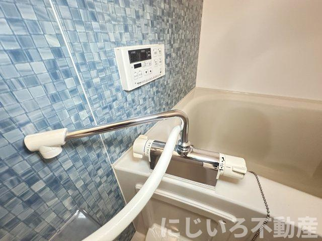 SunLuce見能林の浴室