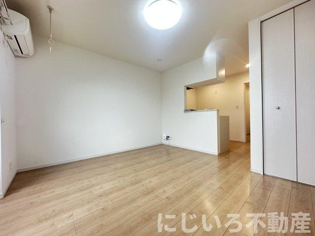 SunLuce見能林の居間・リビング