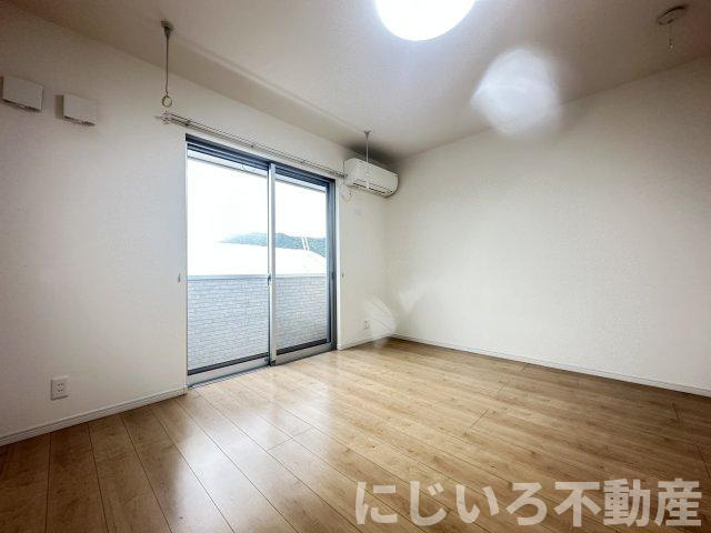 SunLuce見能林の居間・リビング