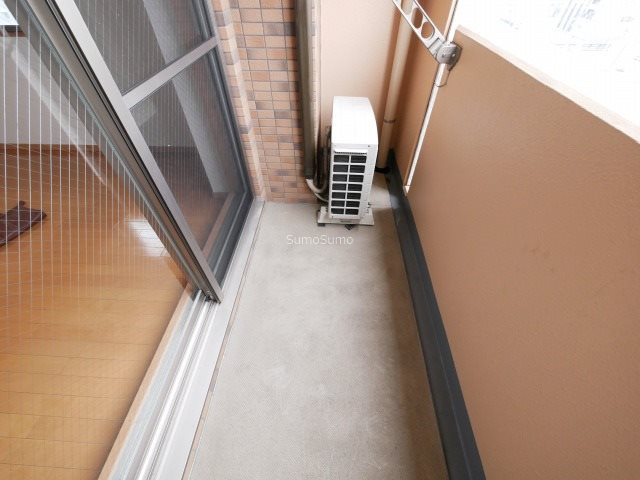 プレサンス本町リアルシティのバルコニー