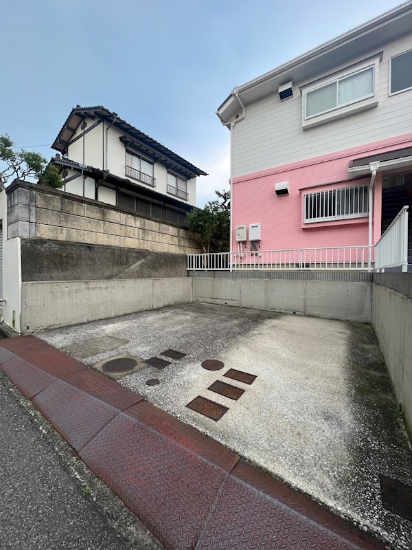 モントレ菅の台の外観