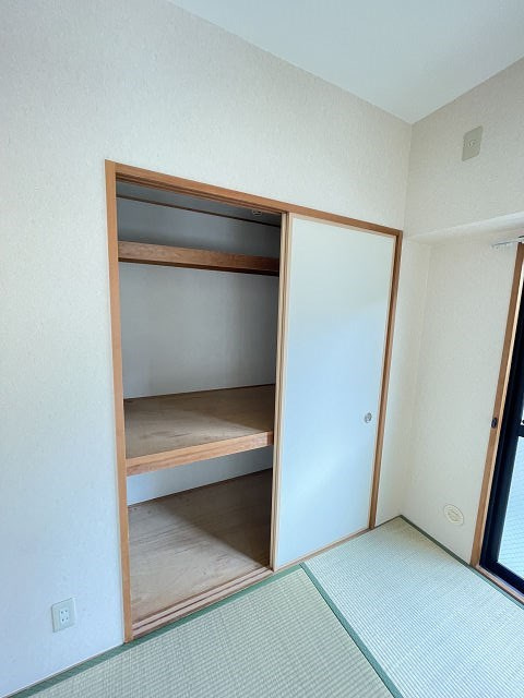 フォワイエセレストの収納