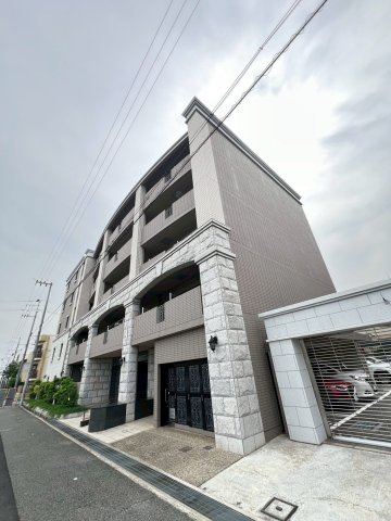 ベヌスタ　ル　ロッチェ