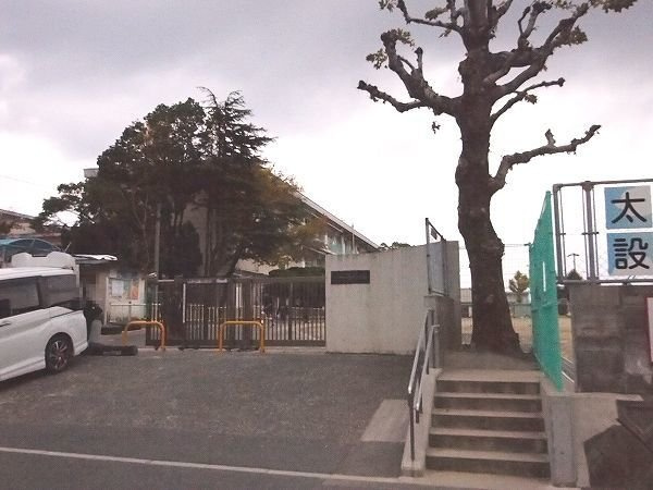 【周辺】 | ソレイユ元町Ｂ | 北九州市立 葛原小学校まで1000m
