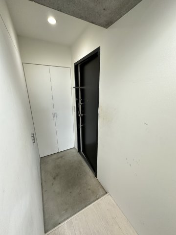 アーデンタワー南堀江の玄関