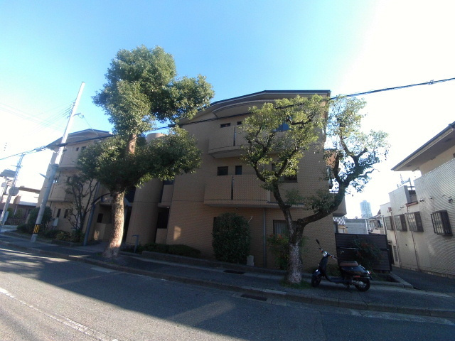 シャルマン屋敷本