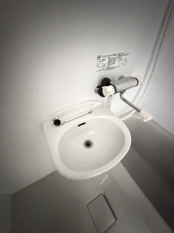 イースト西代の洗面所