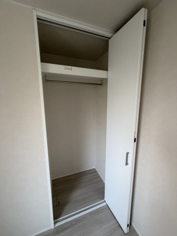 イースト西代の収納